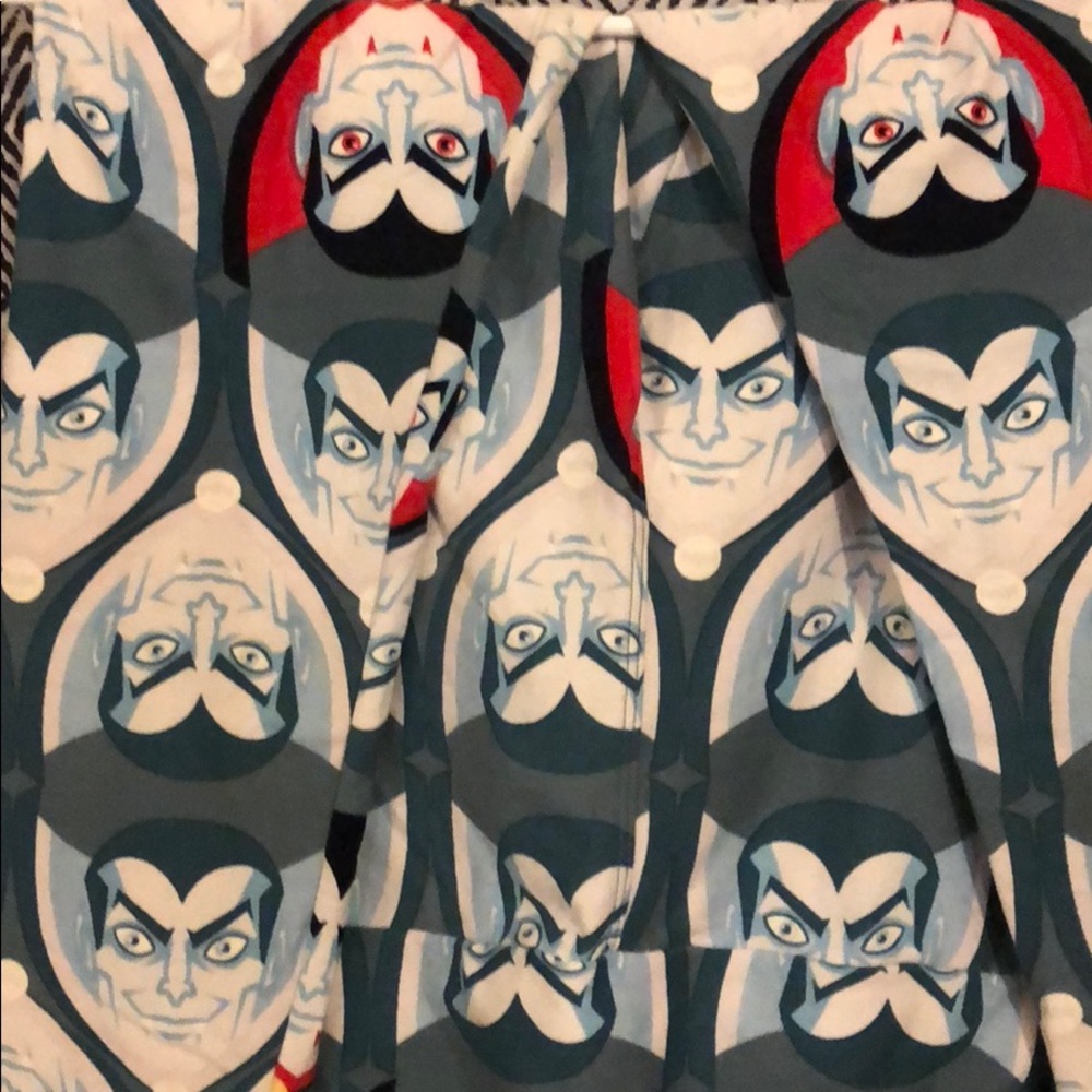 OS LLR Dracula Leggings